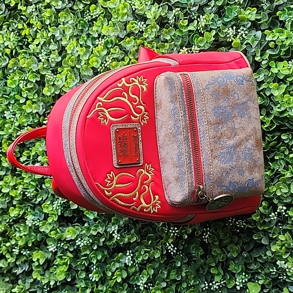 Loungefly Game Of Thrones HBO Mini Backpack Bag Red NWT - Picture 3 of 13